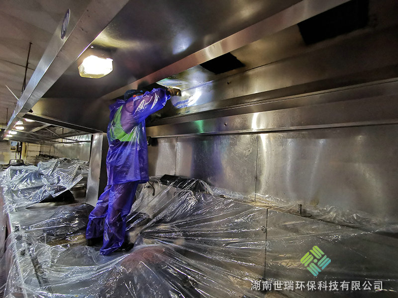 廚房抽排系統清洗 (1)